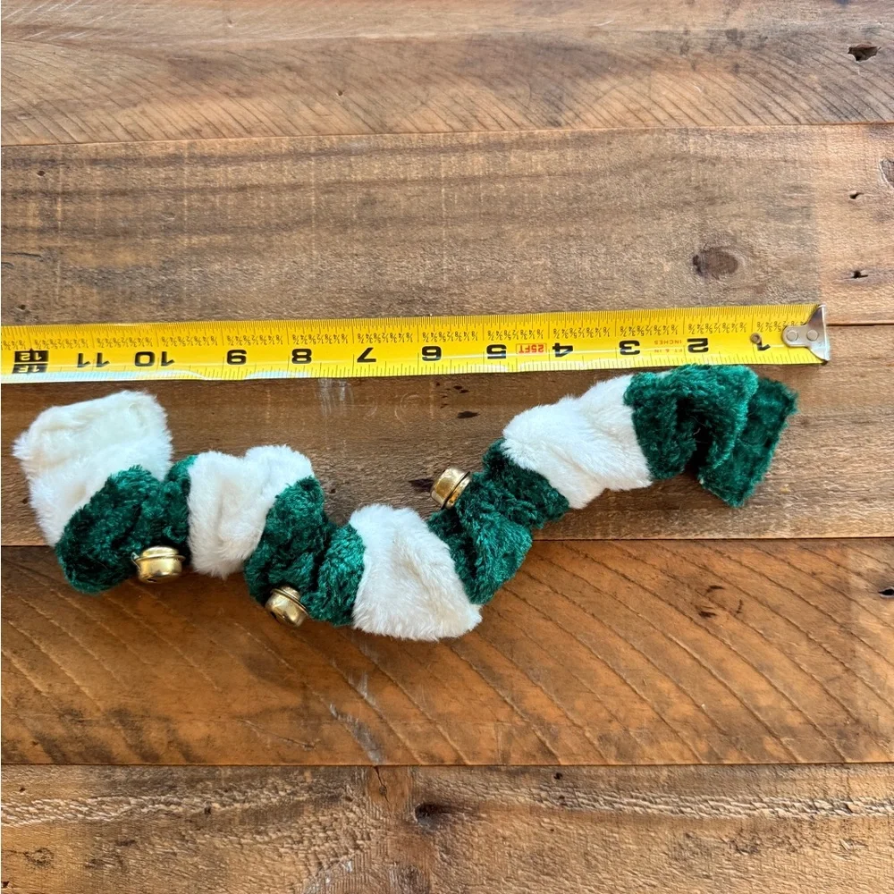 Set of Christmas Cat outfits
